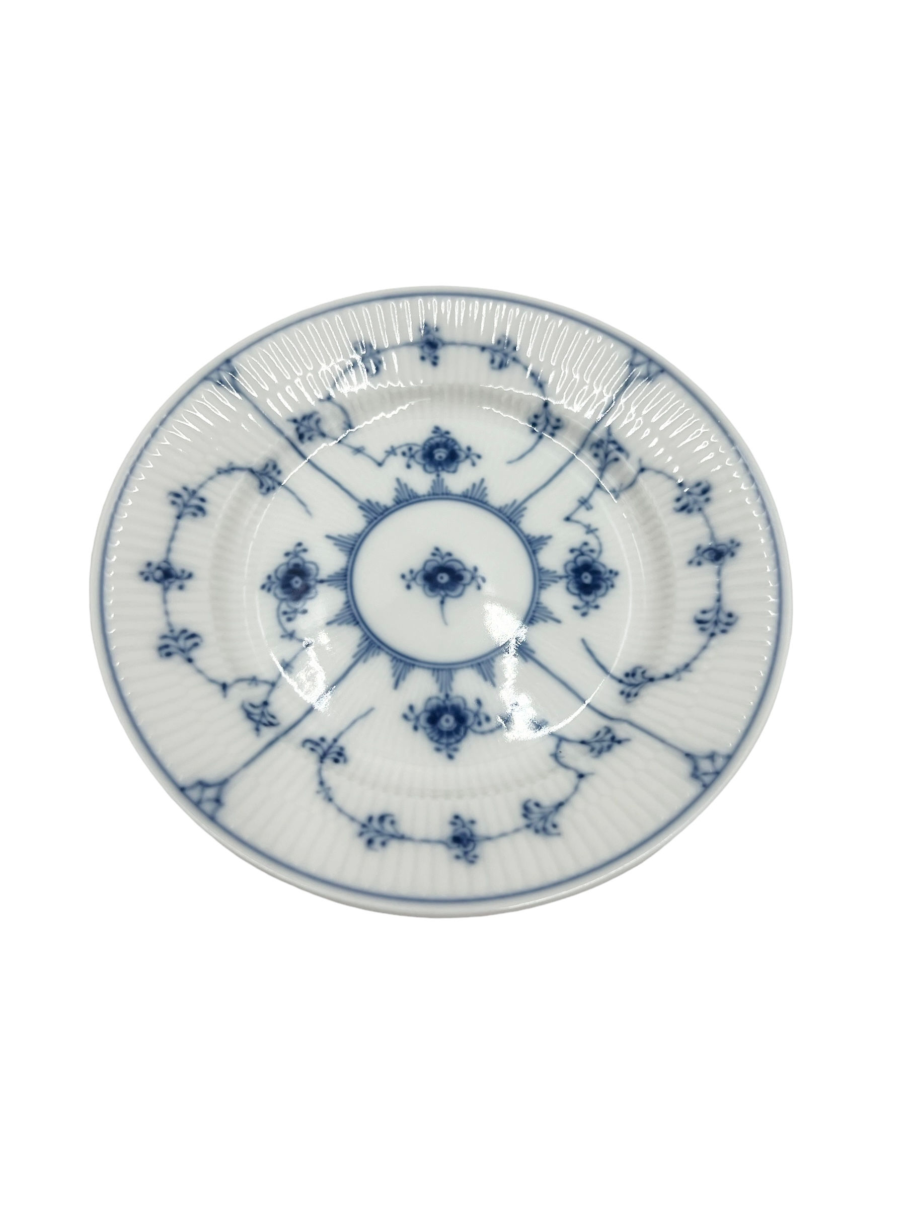 Nr: 615 - Kagetallerken - Musselmalet Royal Copenhagen RC