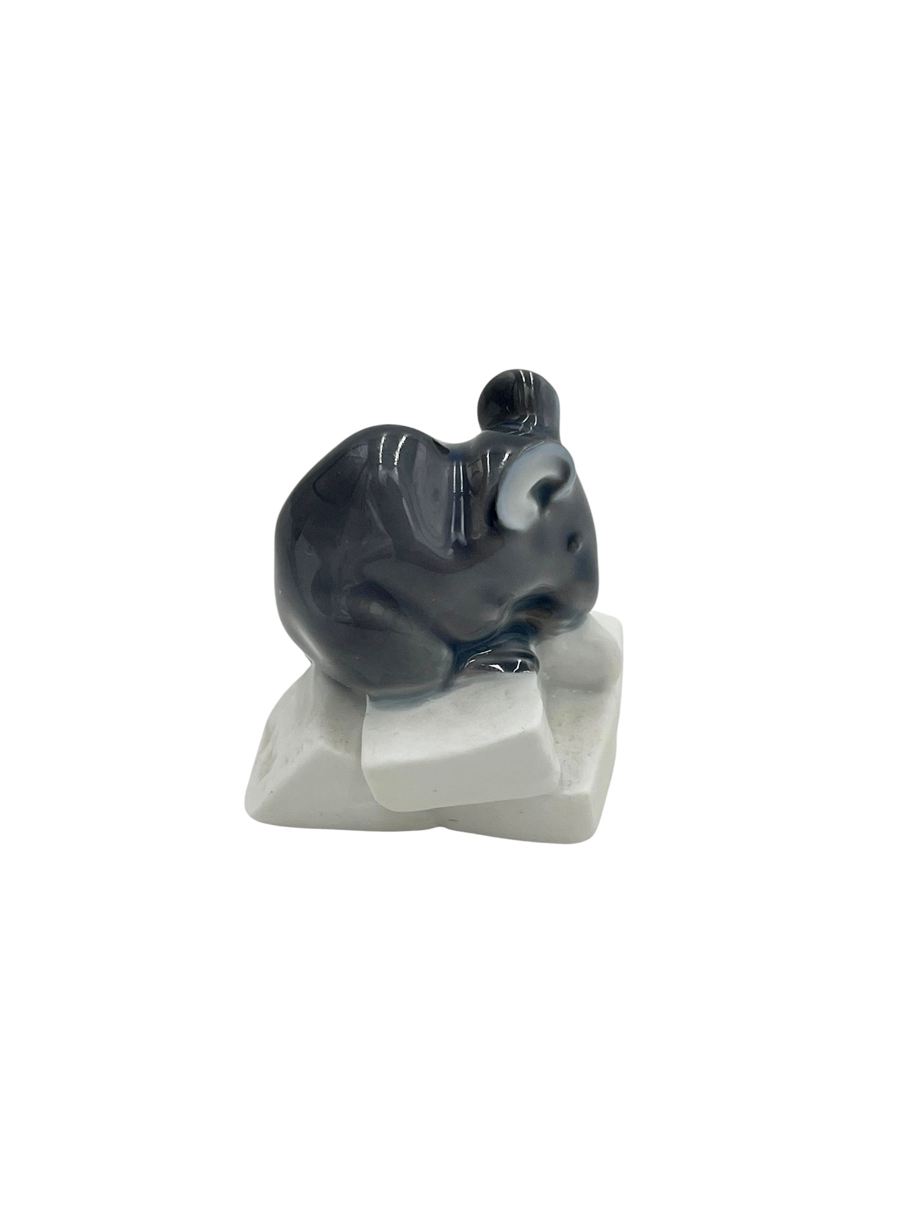 Nr: 062 / 510 - Mus på sukker - Royal Copenhagen RC