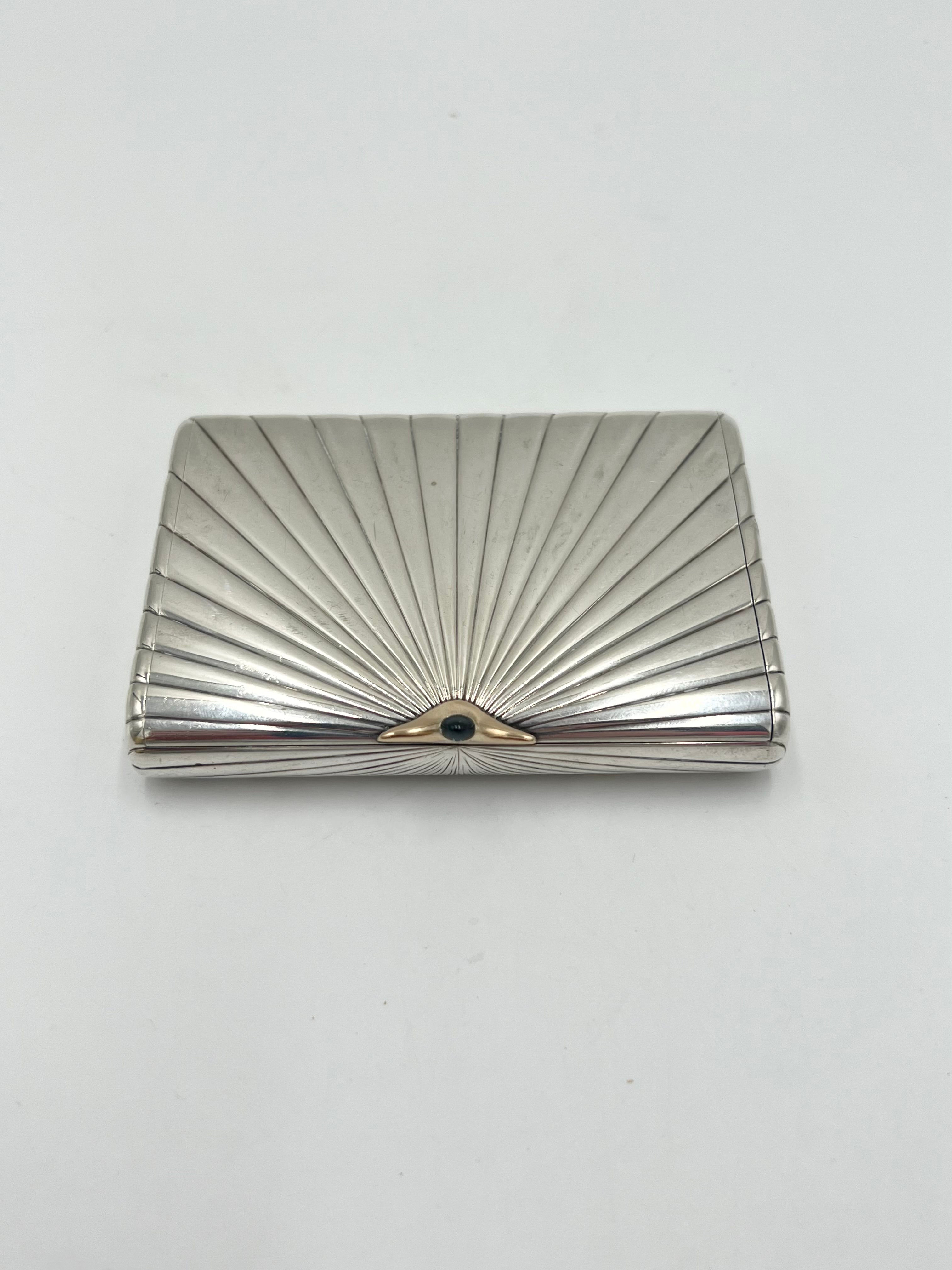 Sølv etui med safir indfattet i guld. Formodentlig russisk. tidlig 1900