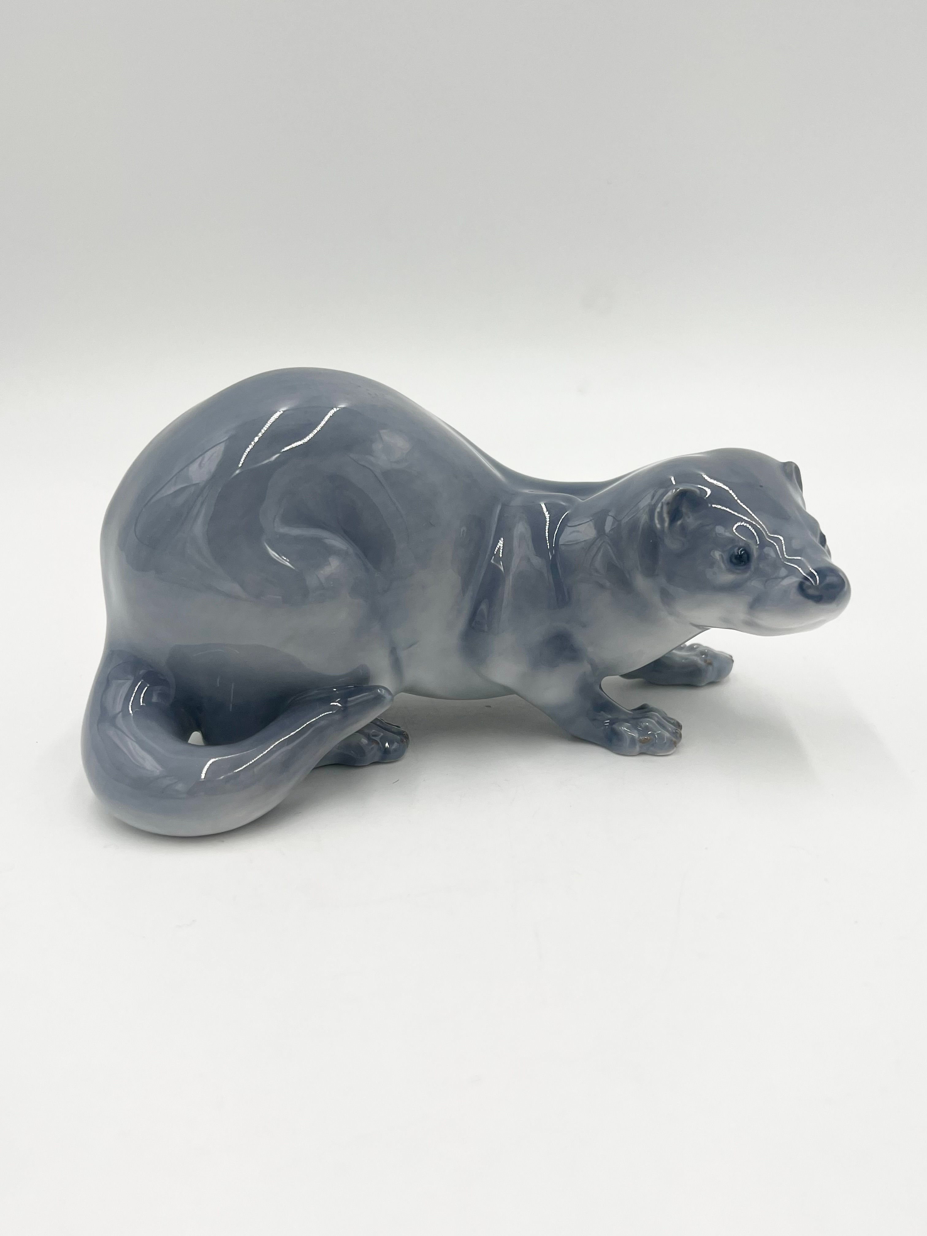 Nr: 4654 - Grå Mink - ​​​​​​​Royal Copenhagen RC