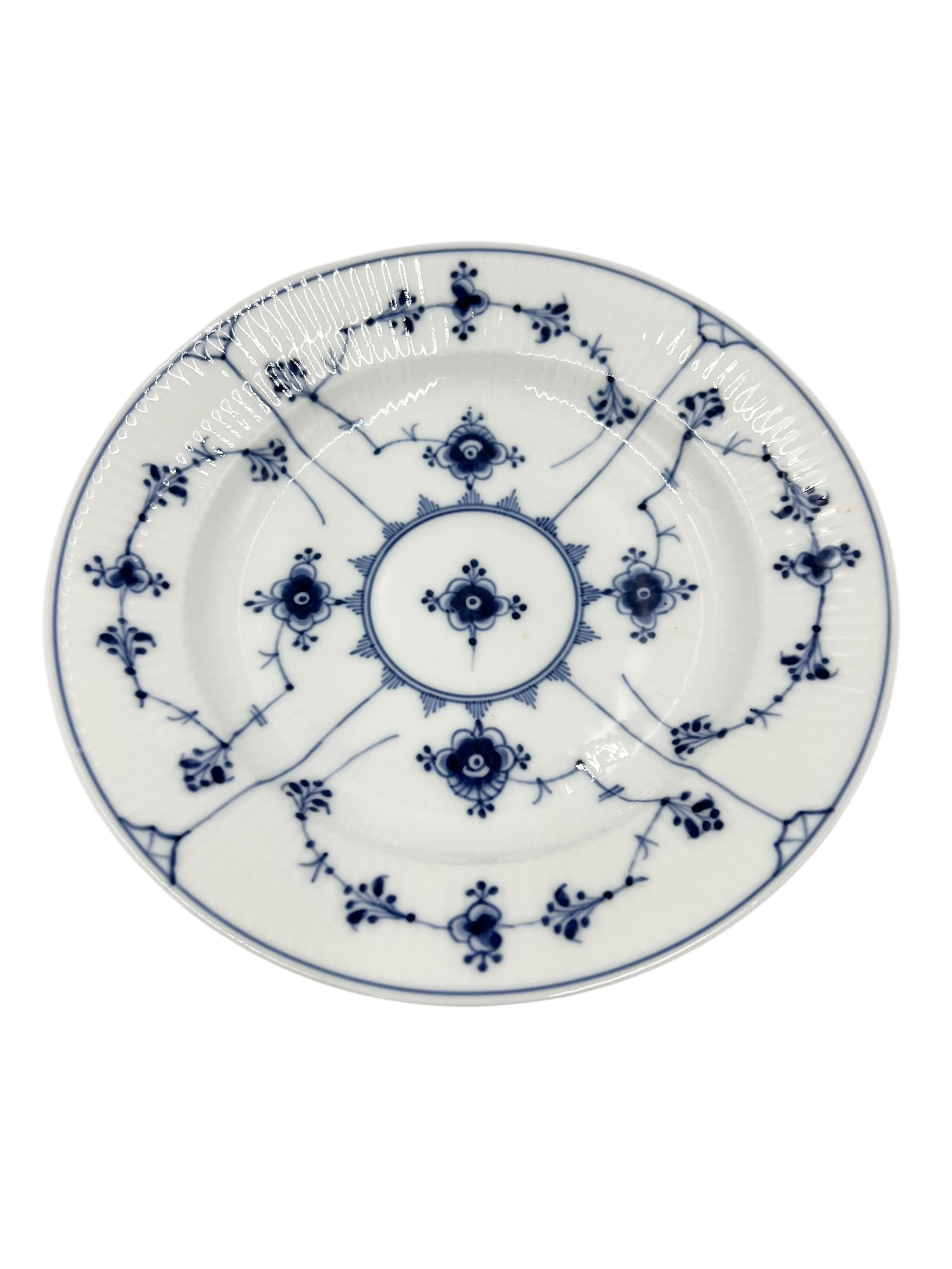 Nr: 1/176 - Lille middagstallerken - Musselmalet Royal Copenhagen RC