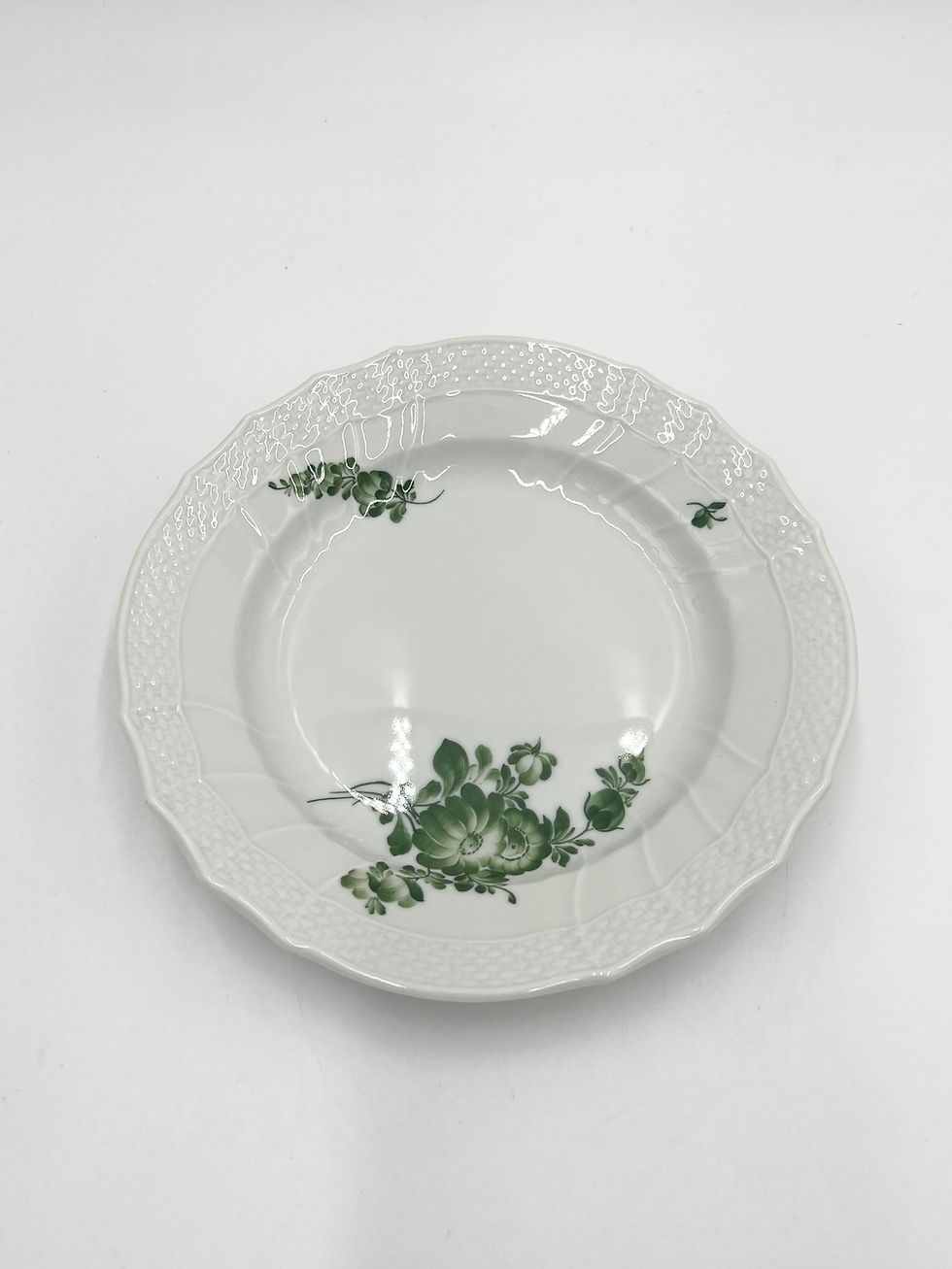 Nr: 110/1624 - Sildetallerken Grøn - Blomst Svejfet Royal Copenhagen RC