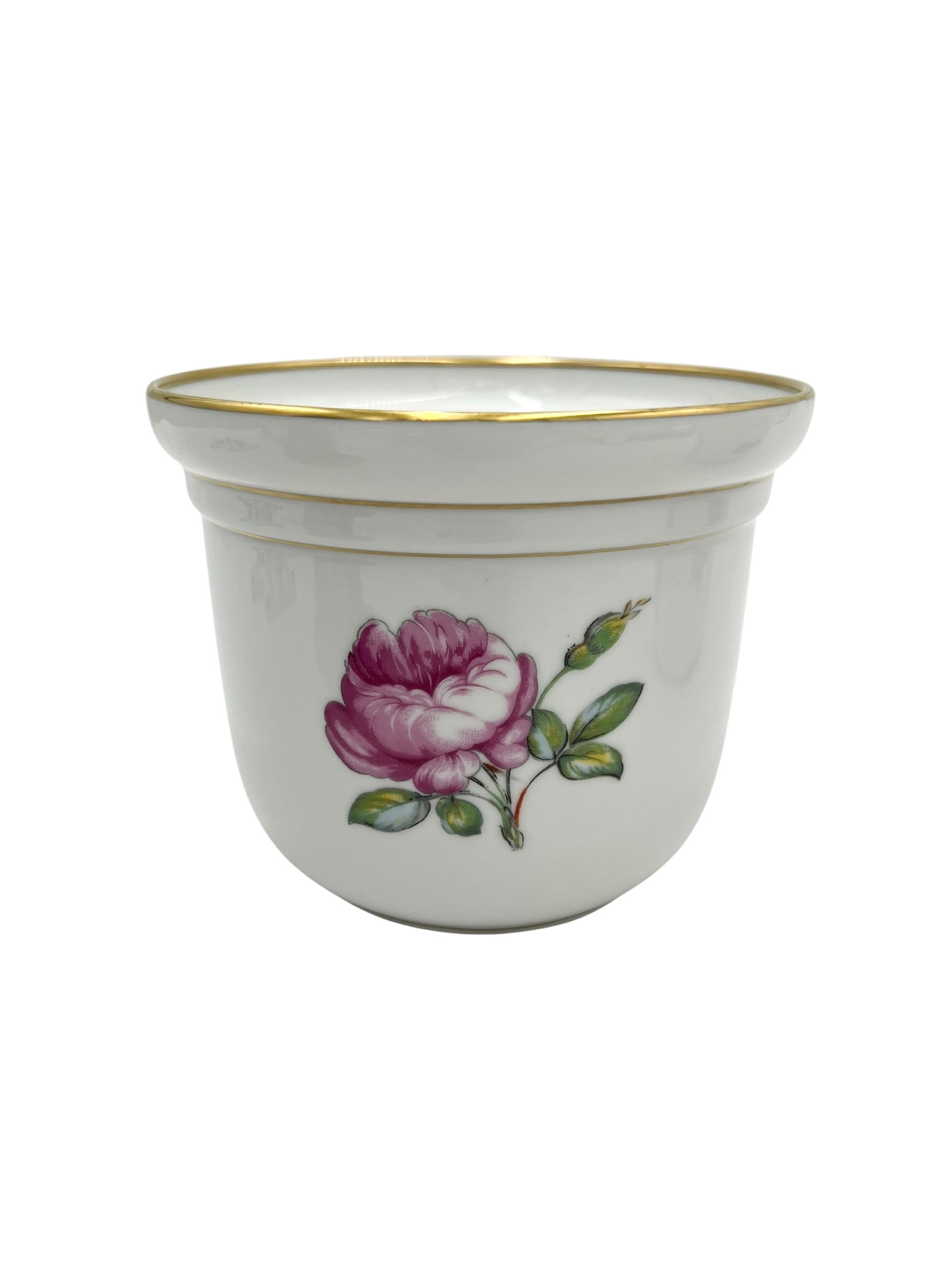 Nr: 668 - Urtepotteskjuler - Saksisk Blomst Bing og Grøndahl B&G