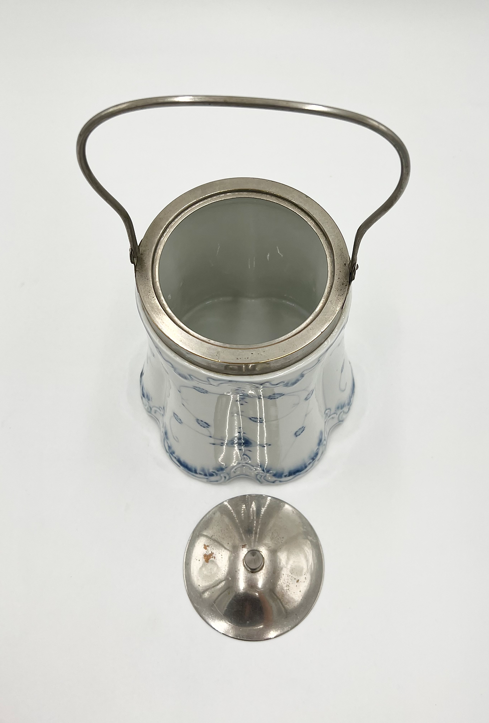 Thumbnail: Tysk musselmalet kiksespand  - TYSK - IKKE Royal Copenhagen