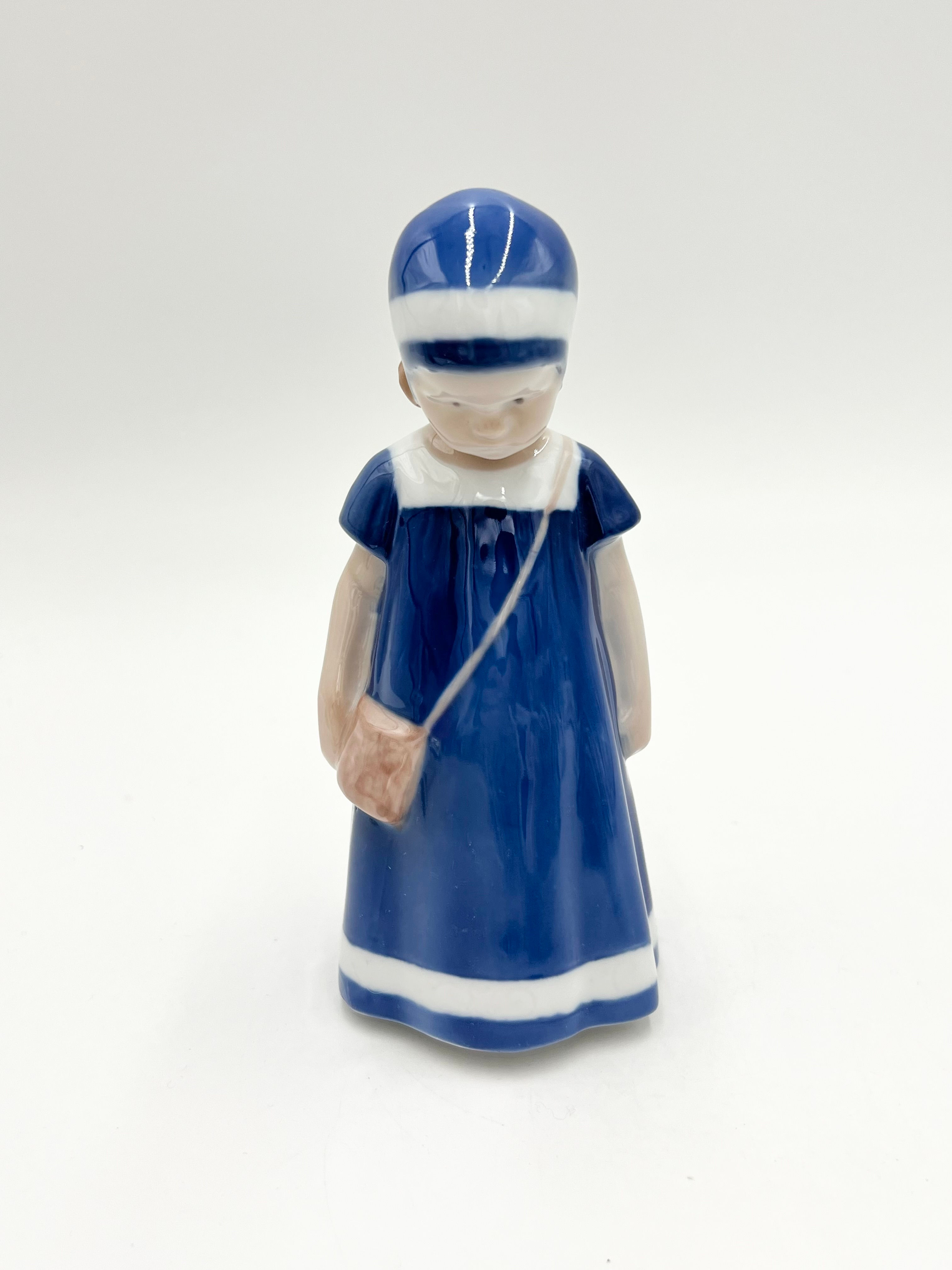 Nr: 1574 - Else med taske - Bing og Grøndahl - B&G