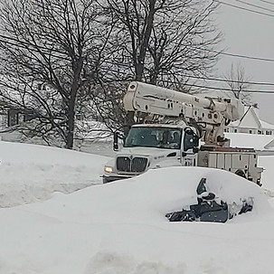 Wmsvl storm buried car 2022.jpg