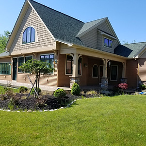 pretty house before.jpg