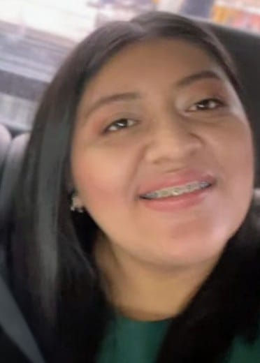 «Servir parece sencillo, pero me he dado cuenta de que es una vocación que requiere perseverancia, humildad y verdadera dedicación», dice Vivian.