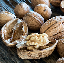 walnuts-3756121316.jpg
