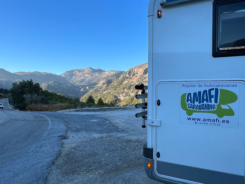 Si prefieres las montañas, las rutas alpinas y pirenaicas