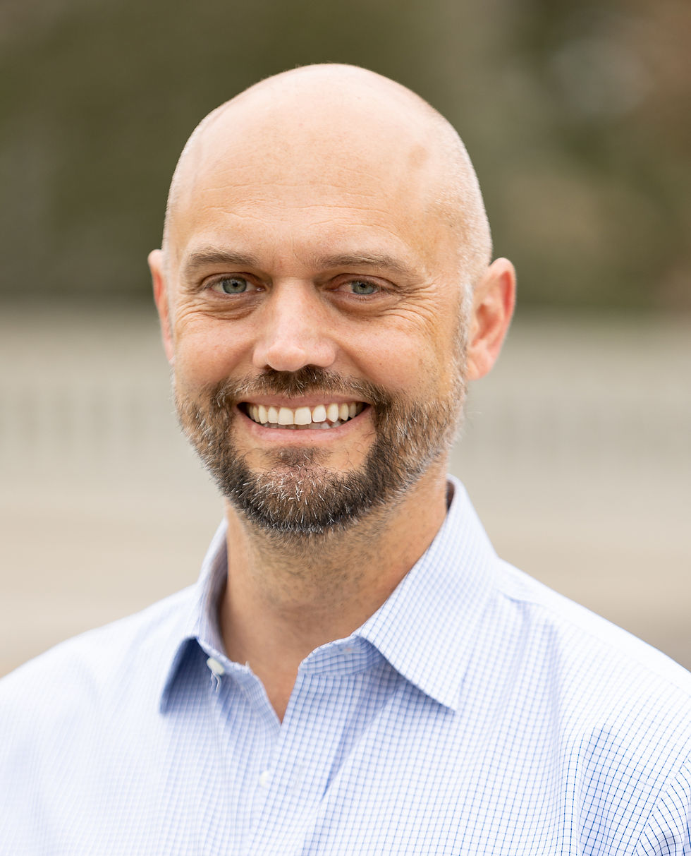 Picture of Eric Hall