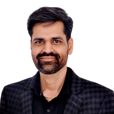 Vinayak Profile Picture.png