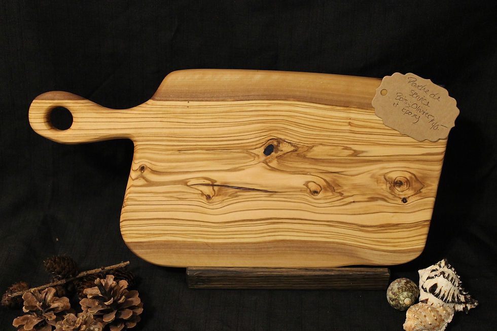 Miniature : Planche de présentation en Olivier et époxy