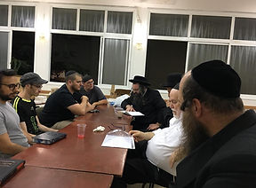 שיעור,יואל משה סלומון,זרח ברנט,שרגא,חיים מרדכי,אביעדפתח תקוה,מפגש חברים,נייגר,אתה נגלית,דברי יואל,קינן,