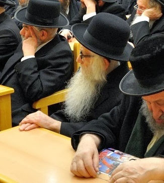 בהירות במסורת רבותינו - מרן החפץ חיים זיע״א וביחוד בענין הרב הראשי הציוני הידוע