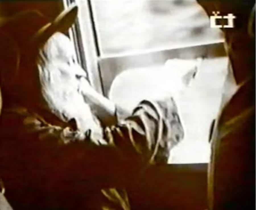 the grand Rebbe from Satmar, Rabbi Joel Teitelbaum zi"a, on the train to a safe haven