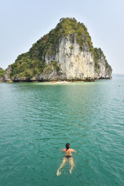 Lan Ha Bay / Vietnam · 2023