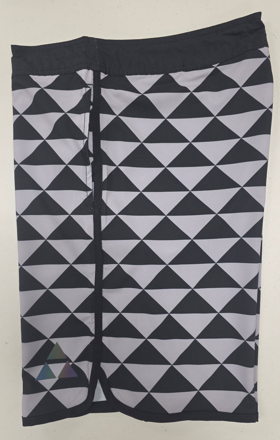 Thumbnail: MEN 4 WAY STRETCH BOARD SHORT STYLE#DC26-4"BLACK TRIANGLE TRIBAL"