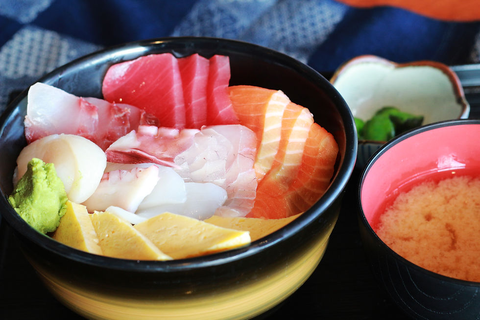 Deluxe Chirashi Sushi
