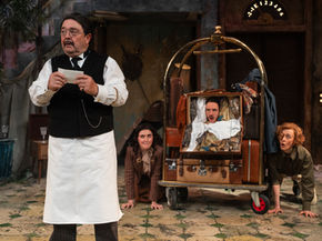 l-r Phylip Harries, Philippa-Cole, Joseph Benjamin Baker and Lucy-Ellinson in Twelfth Night. All pics; Sam Taylor