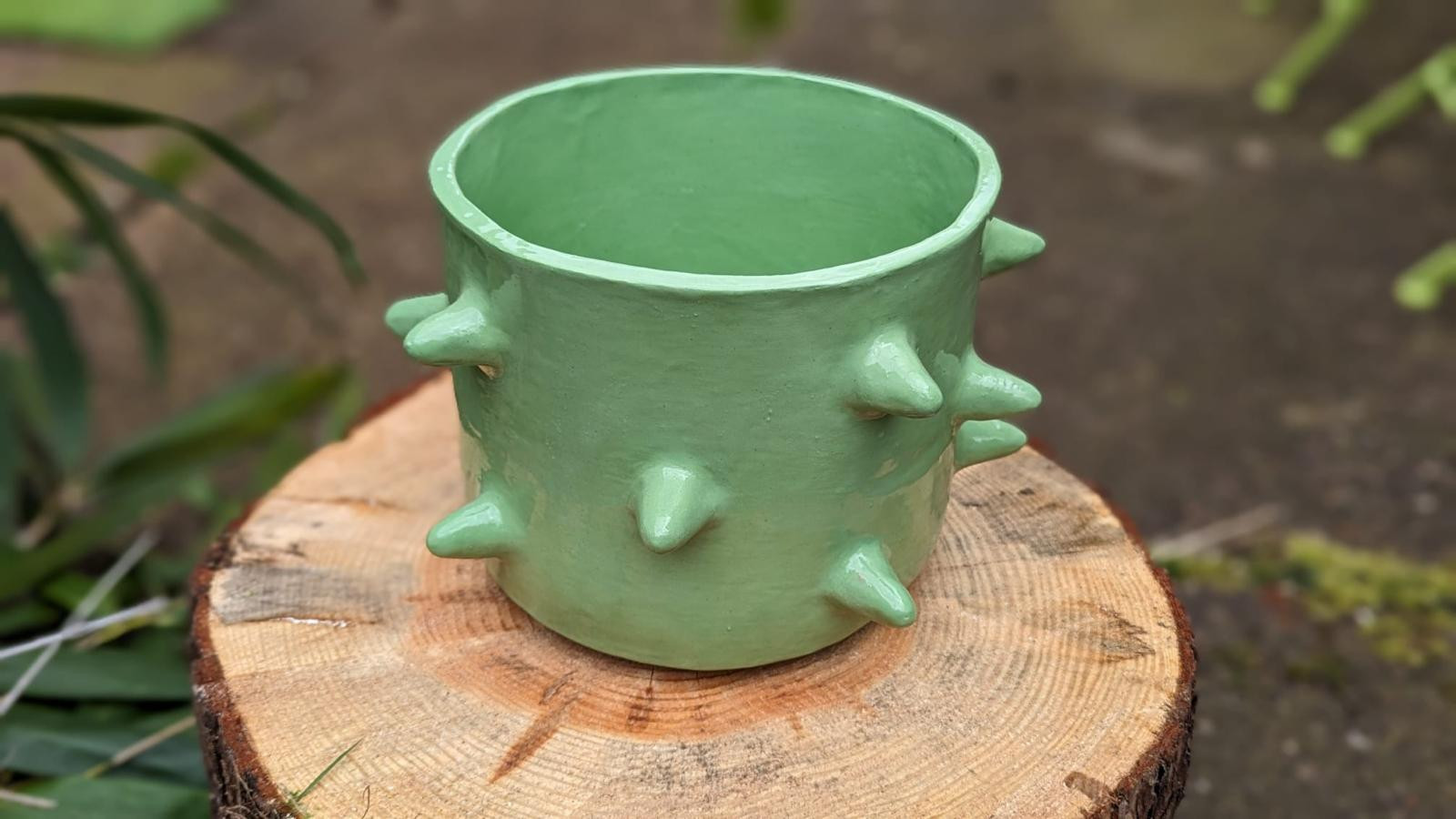 Spike - Pea Green