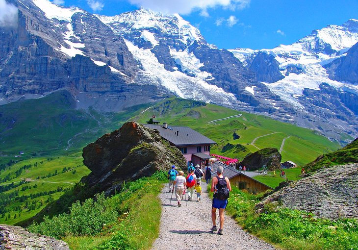 A Guide To The Top 5 Best Hiking Trails Exploring The Swiss Alps A Guide To The Top 5 Best Hiking Trails Exploring The Swiss Alps
