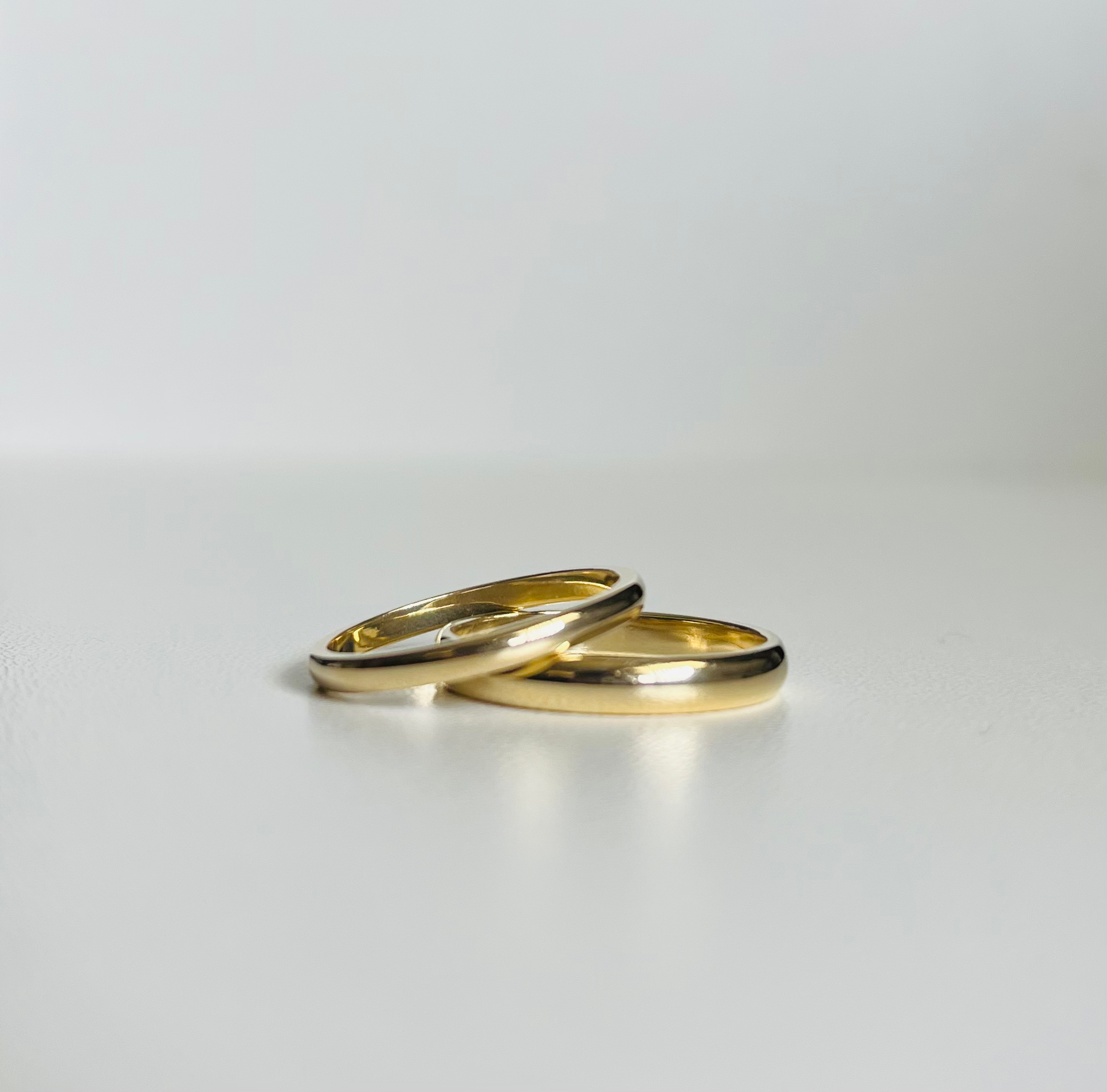 Anillo Banda Lisa Delgado