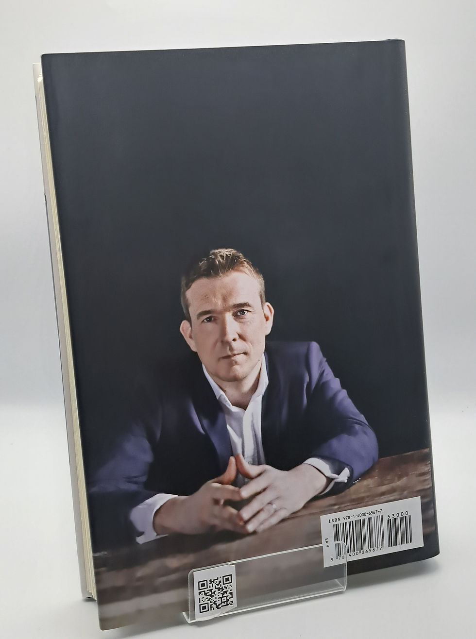 The Bone Clocks by David Mitchell Literary Fiction
