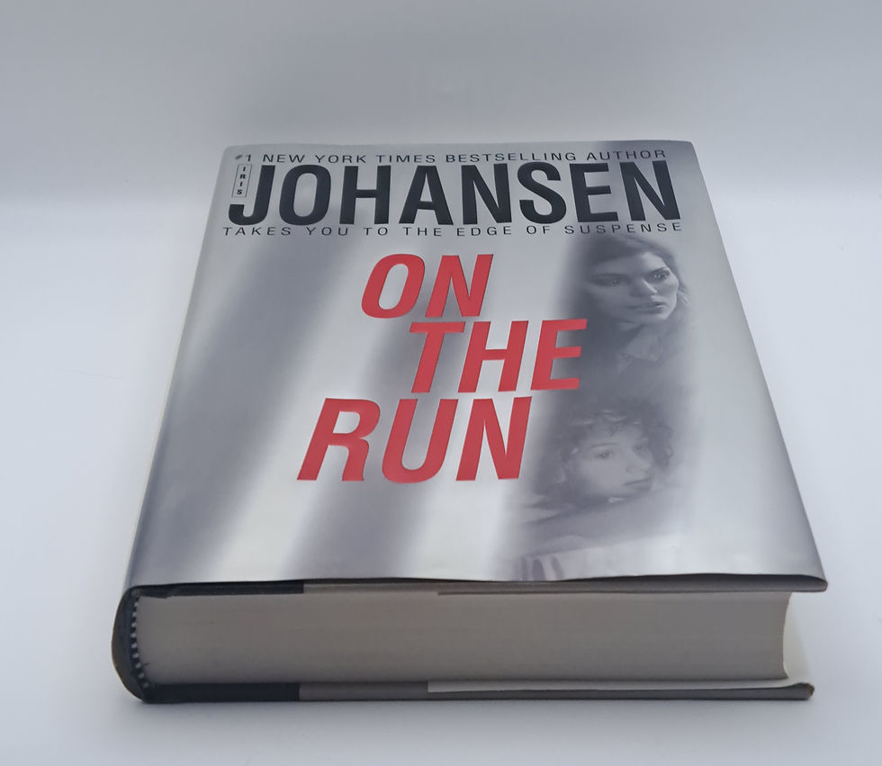 Thumbnail: On The Run by Iris Johansen