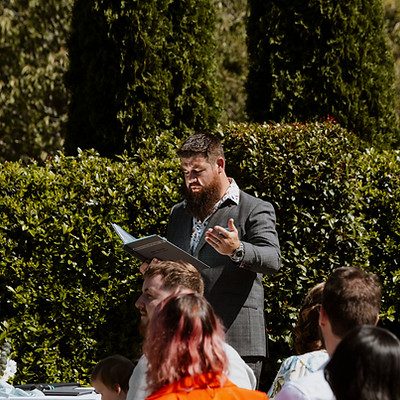 Mike Walker Celebrant, Garden Wedding, Summer Sparkles Photography
