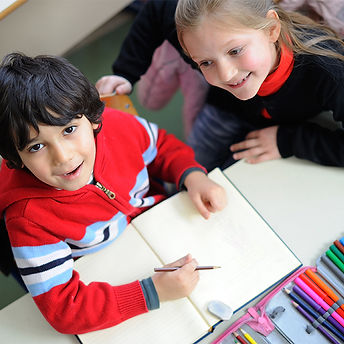 escola Crianças