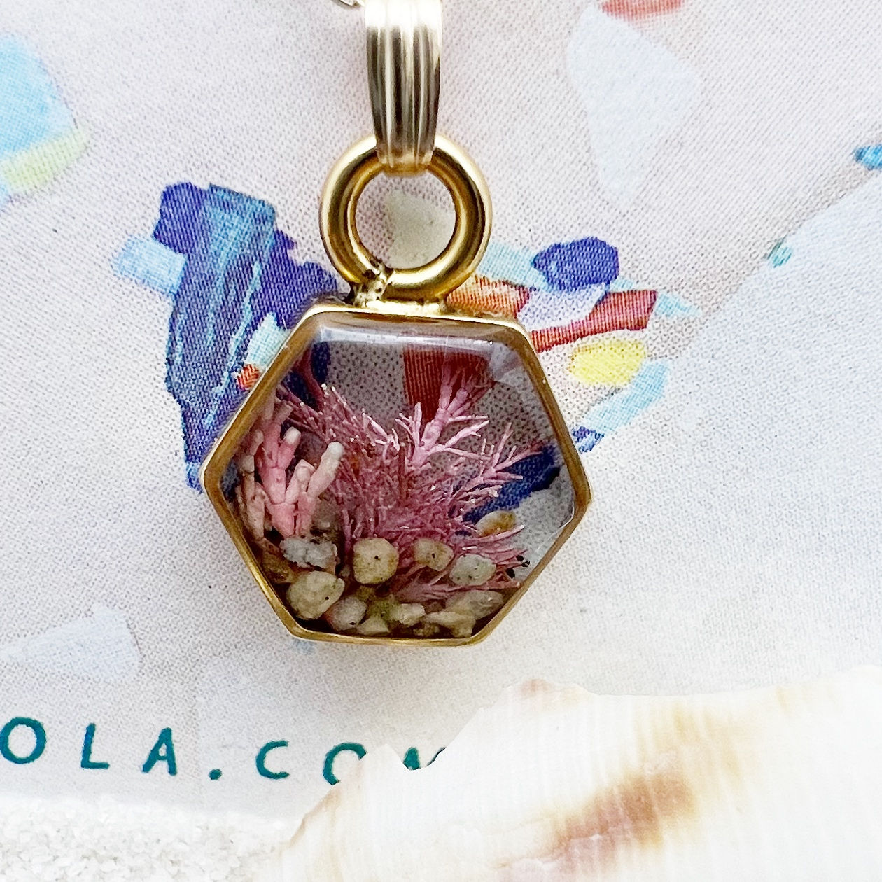 Tidepool Hexagon Pendant Necklace in Gold