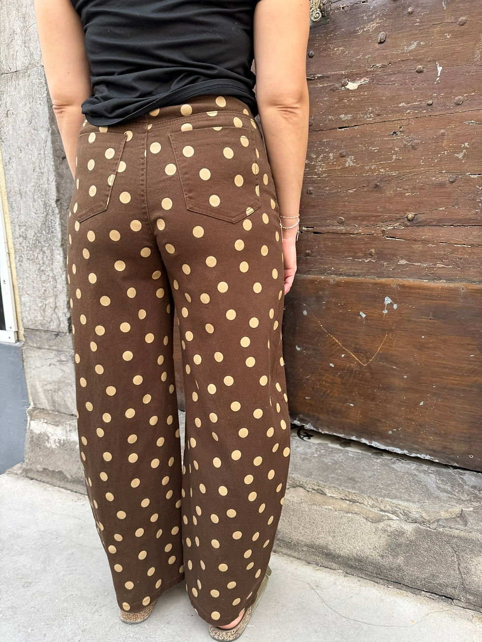 Pantalon original marron à pois, Paula