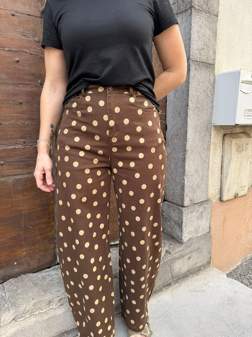 Pantalon original marron à pois, Paula