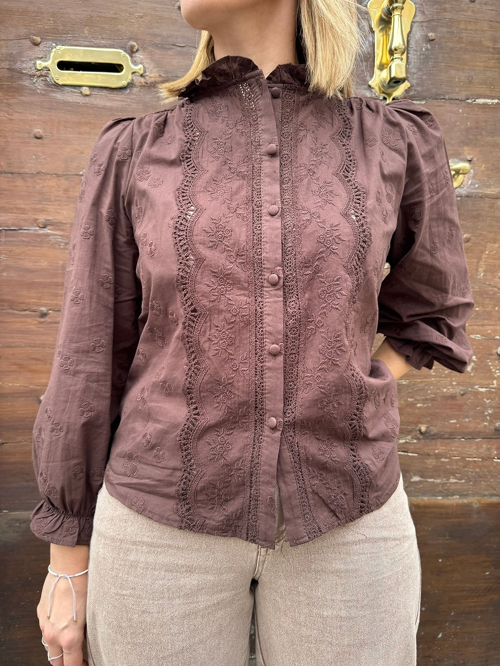 Chemise originale marron brodée, Ava