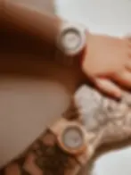 Montre pour enfant ou adulte en silicone à carreaux moutarde Speckled Diamond mrs ertha