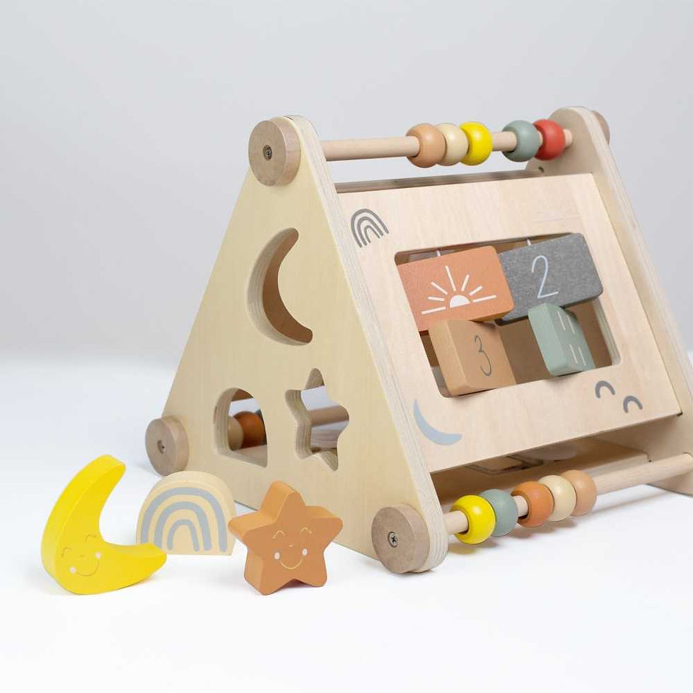 Miniature : Triangle multi activités original en bois enfant trois kilos sept