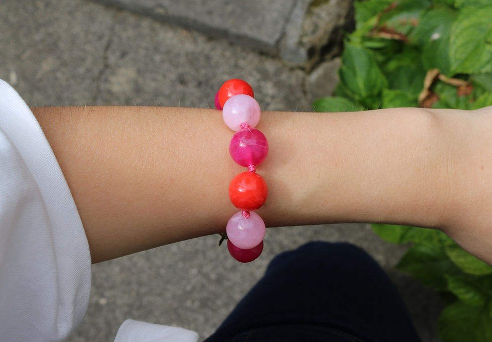 Bracelet original femme à perles en résine rose et rouge mile mila