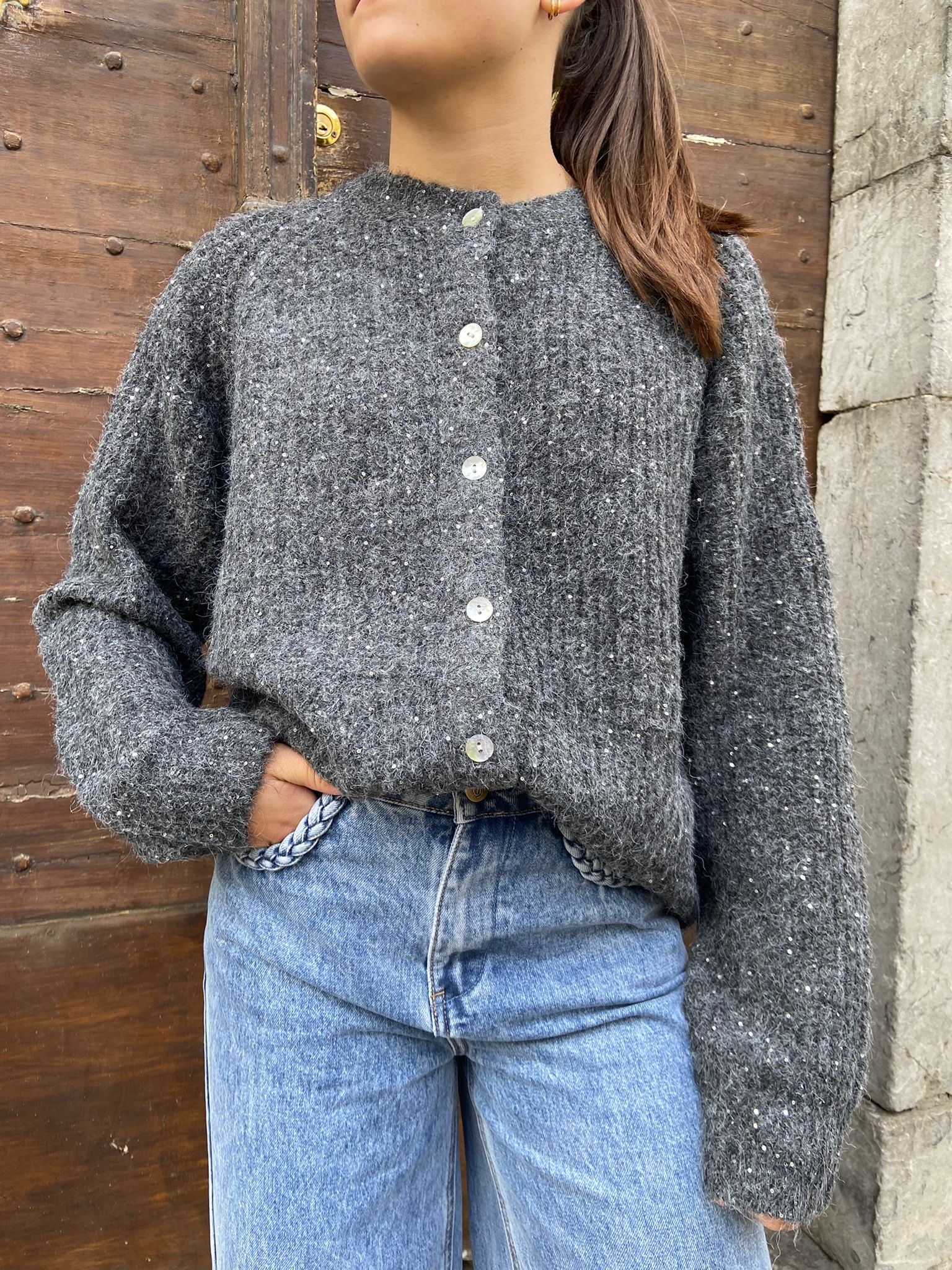 Gilet original femme gris à paillettes, Jane in april 1986