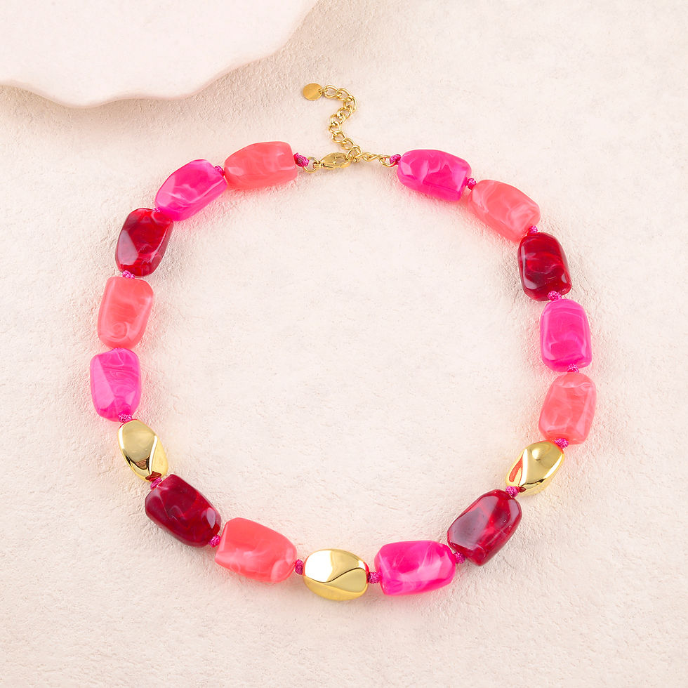 Collier en acier inoxydable doré, résine rose et rouge ikita