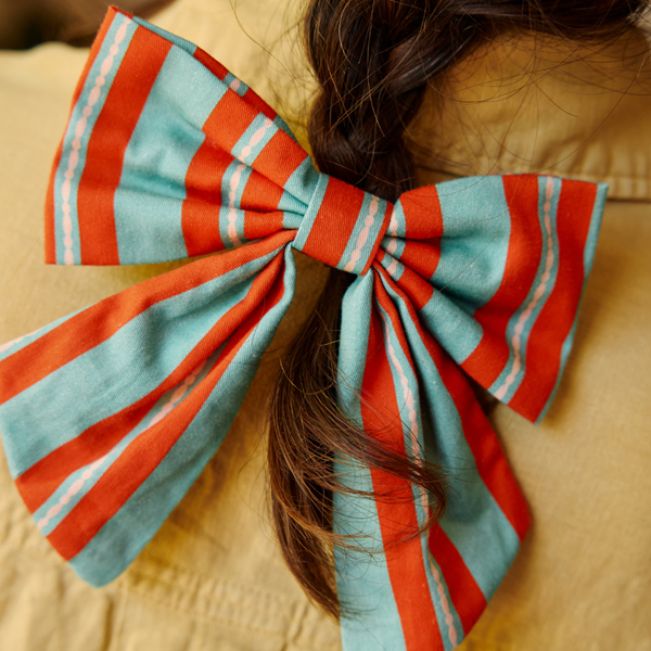 Barrette à cheveux originale femme nœud rayé vert et rouge Paraty le petit souk
