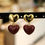 Miniature : Boucles d'oreilles originales femme en acier inoxydable dorées, cœur doré et bordeaux satine