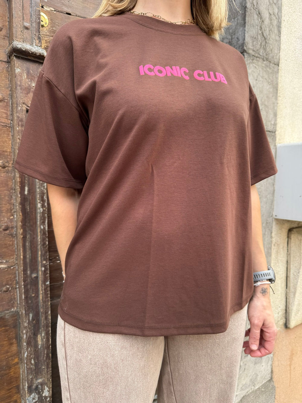 T-shirt original marron, Iconic