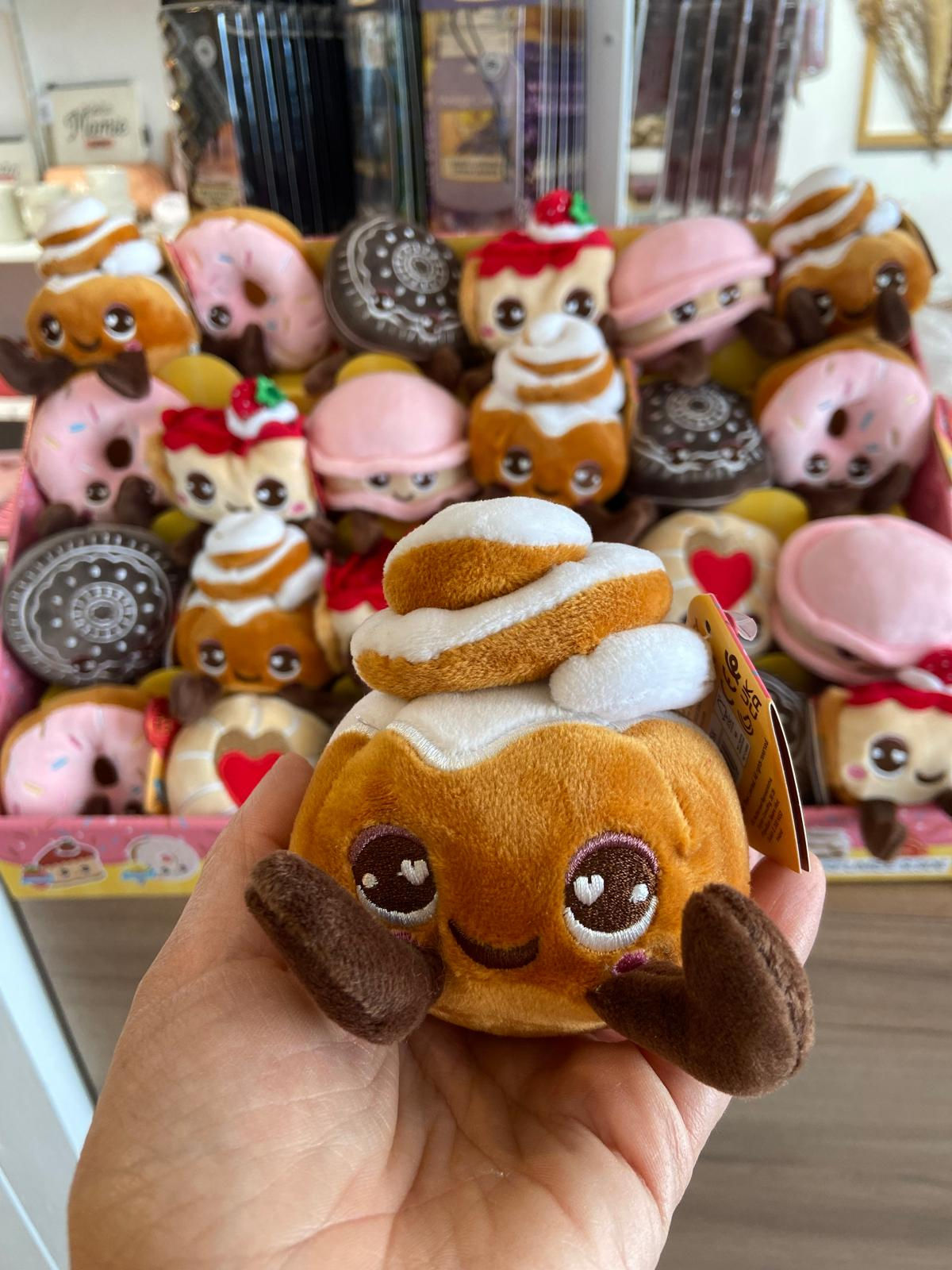 Mini peluche originale cinnamon roll senteur cannelle enfant keel toys