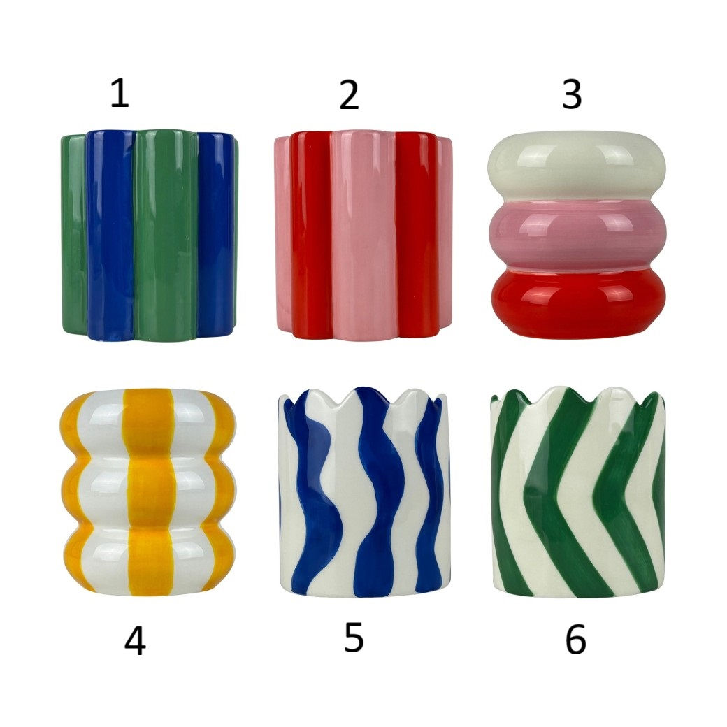 Petit pot de fleur original coloré, 6 couleurs que rico