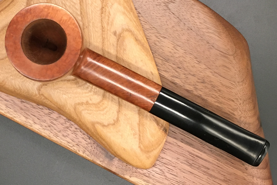 Thumbnail: Featherweight Pipe #FW6500002 Top View - Smooth Finish with a Black Stem