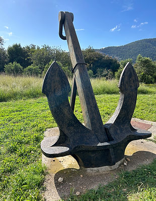 Komiza anchor