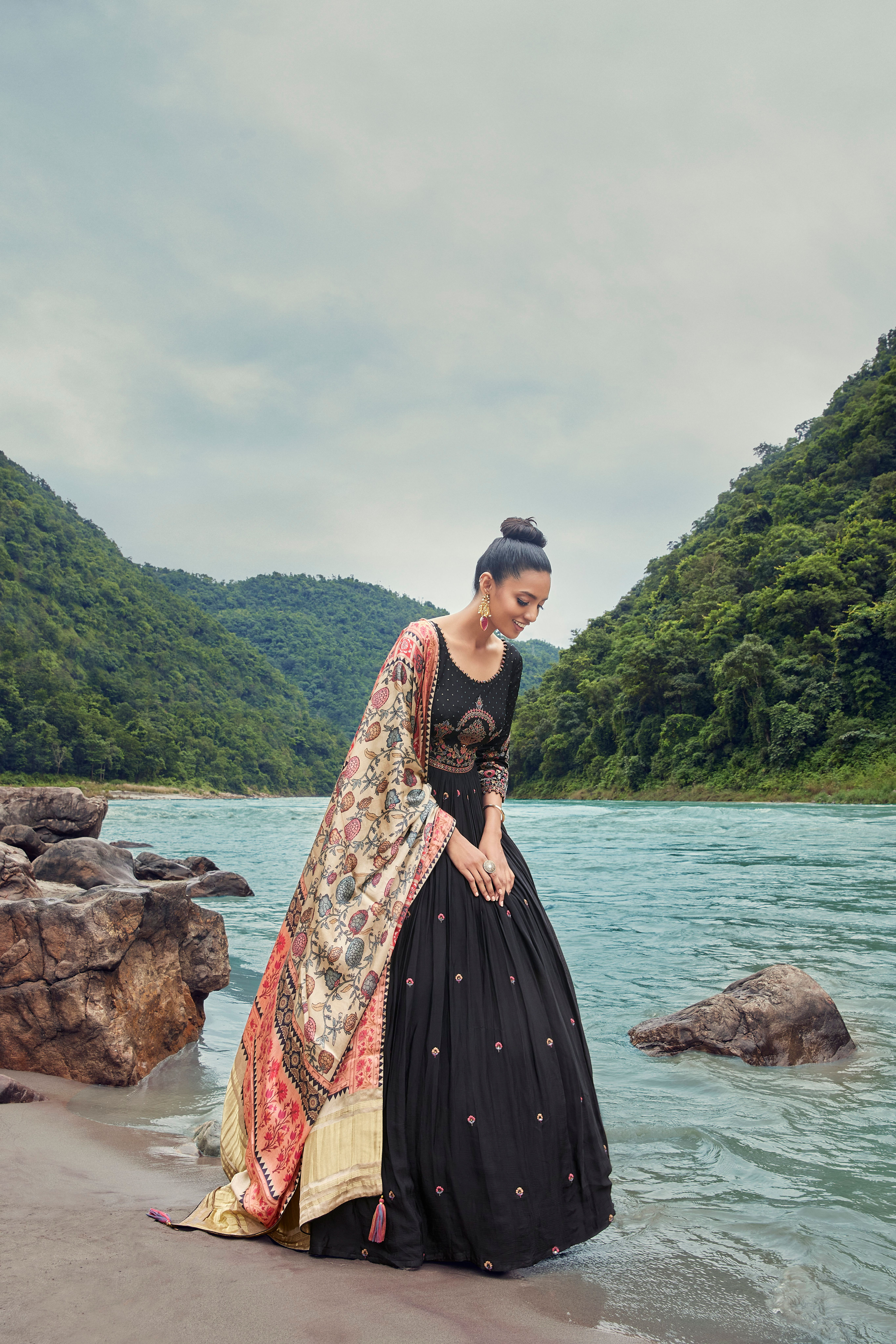 Royal Reverie – Black Embroidered Anarkali Set