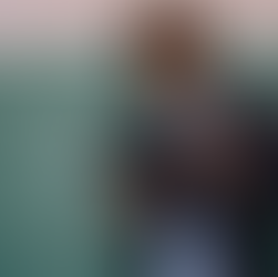 SOMENTE A EDUCAÇÃO LIBERTA!