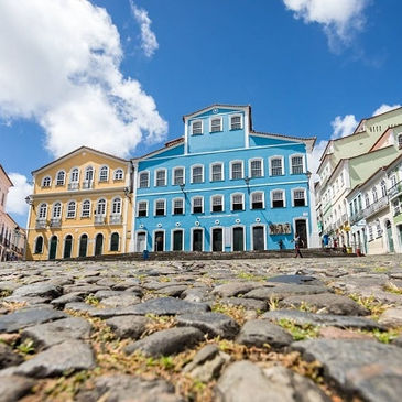 FORÇA E PUDOR: PELOURINHO COMO RESISTÊNCIA E ATRATIVO.